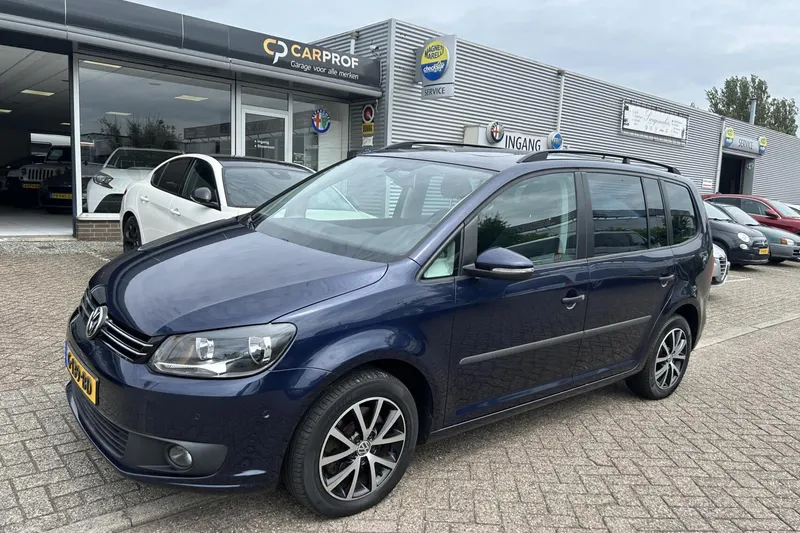 Volkswagen Touran (2014)
