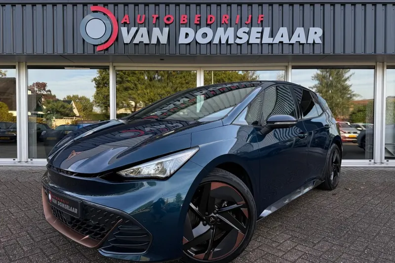 CUPRA Born (2021)