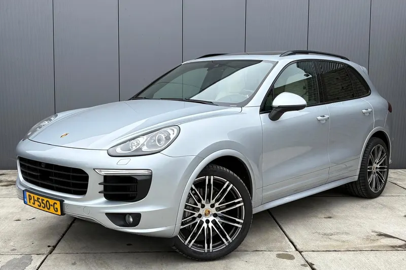 Porsche Cayenne (2017)