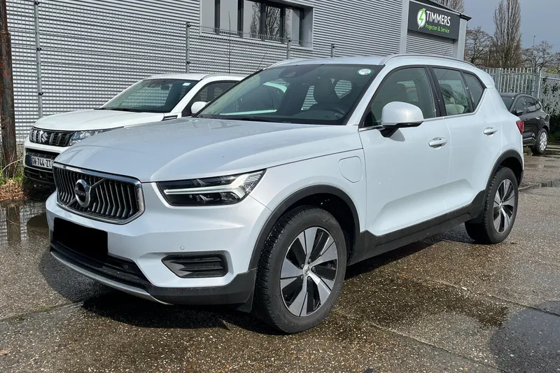 Volvo XC40 (2022)