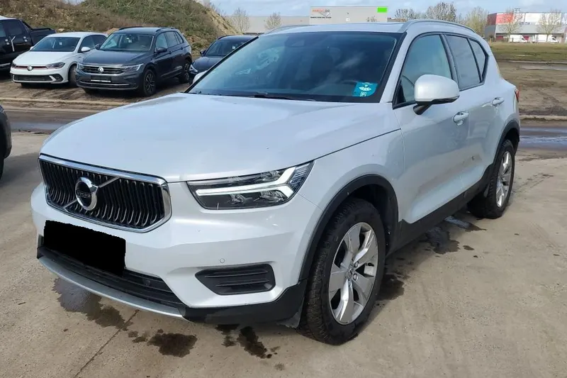 Volvo XC40 (2021)