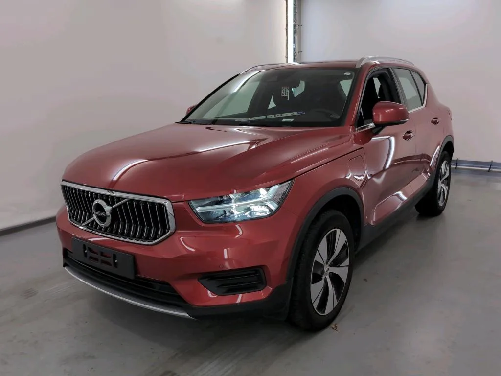 Volvo XC40 (2022) — foto 1