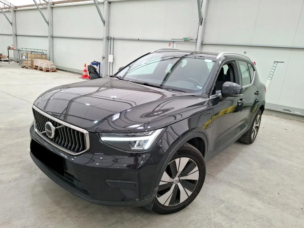 Volvo XC40 (2022) — foto 1