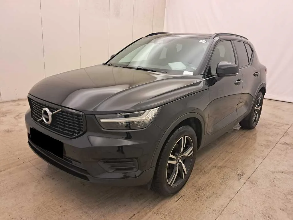 Volvo XC40 (2021) — foto 1