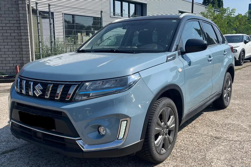 Suzuki Vitara (2023)