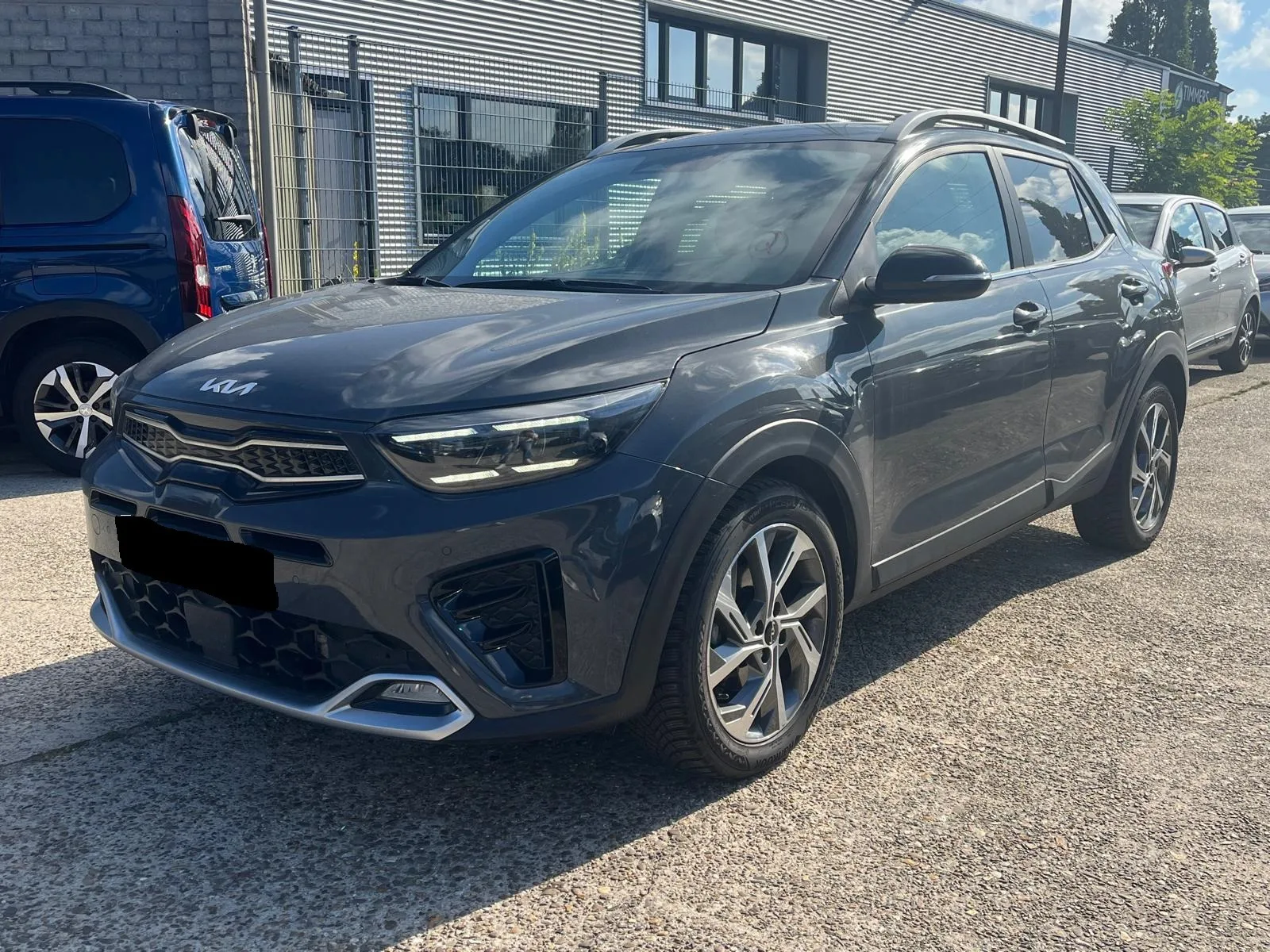 Kia Stonic (2022) — foto 1