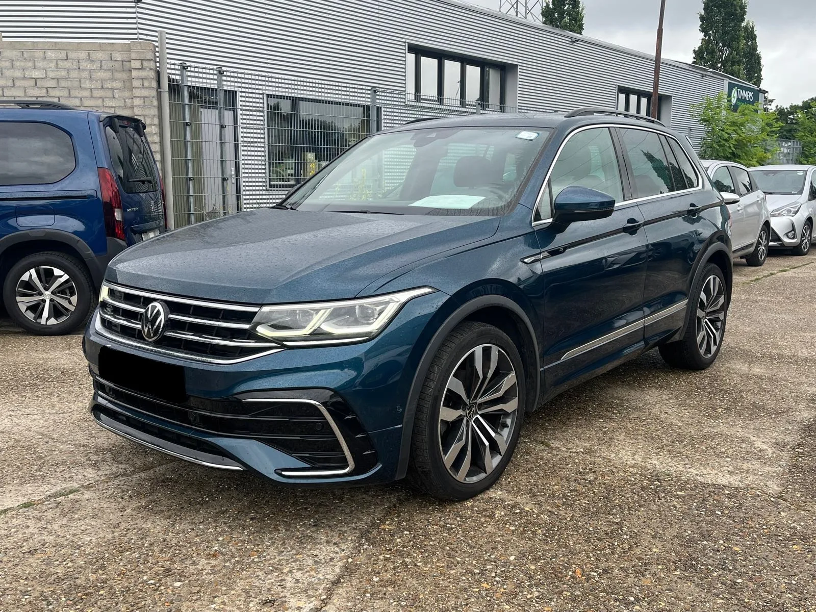 Volkswagen Tiguan (2023) — foto 1