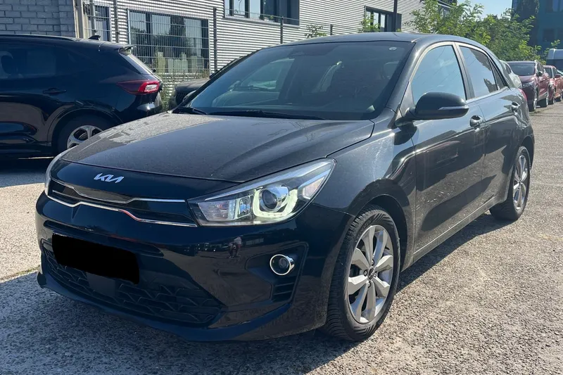 Kia Rio (2023)