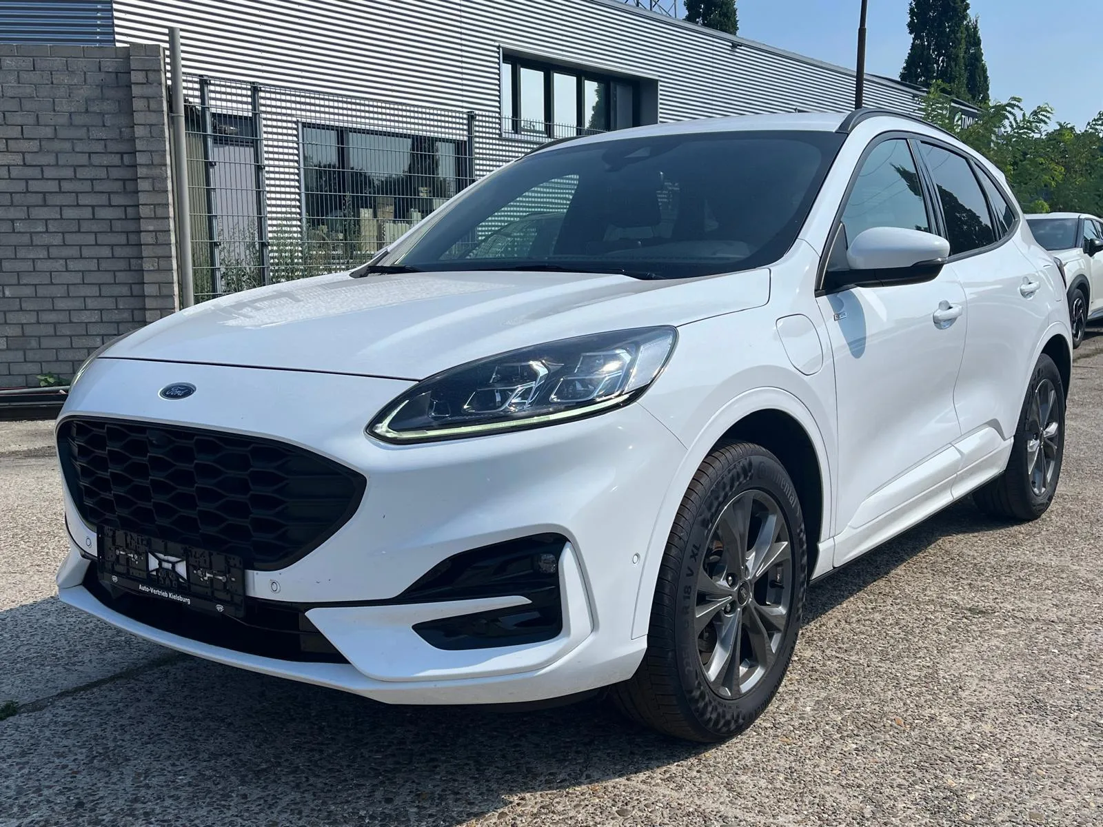 Ford Kuga (2023) — foto 1