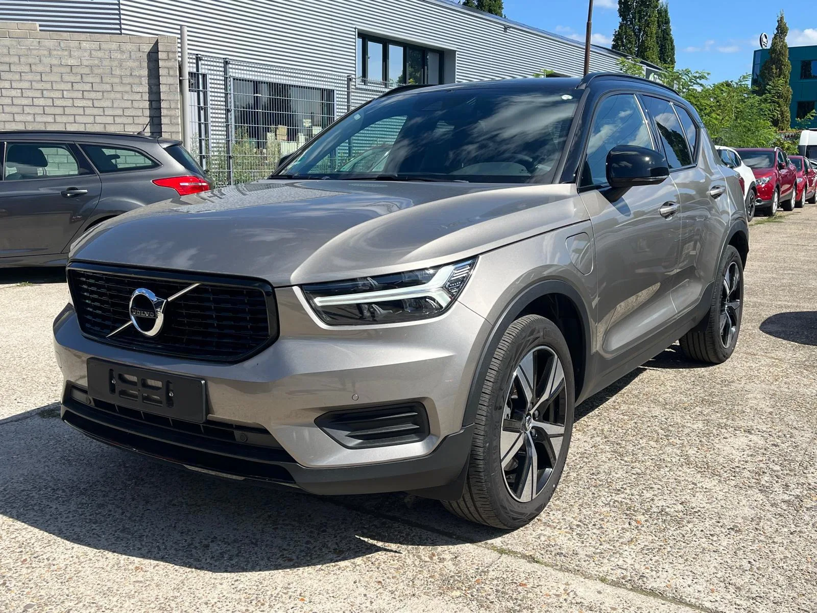 Volvo XC40 (2022) — foto 1