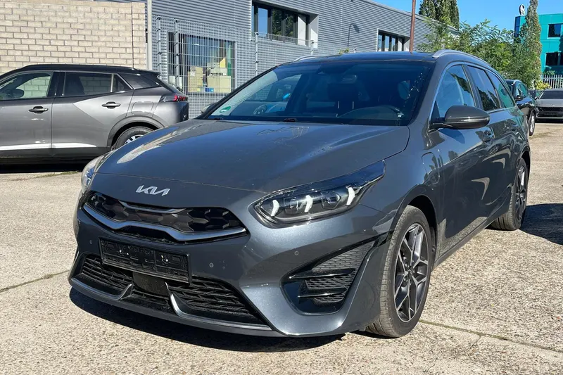 Kia Ceed (2023)