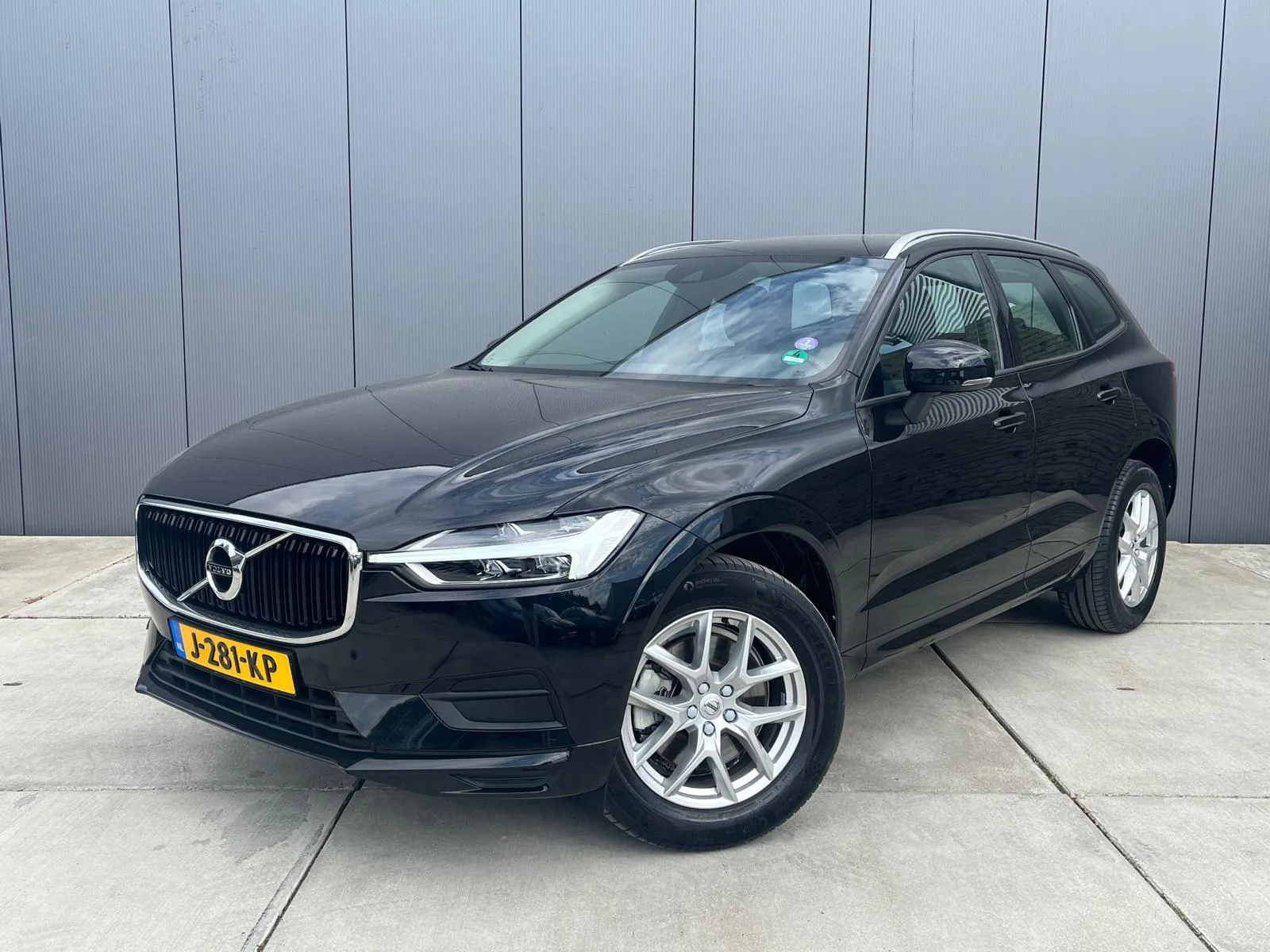 Volvo XC60 (2020) — foto 1
