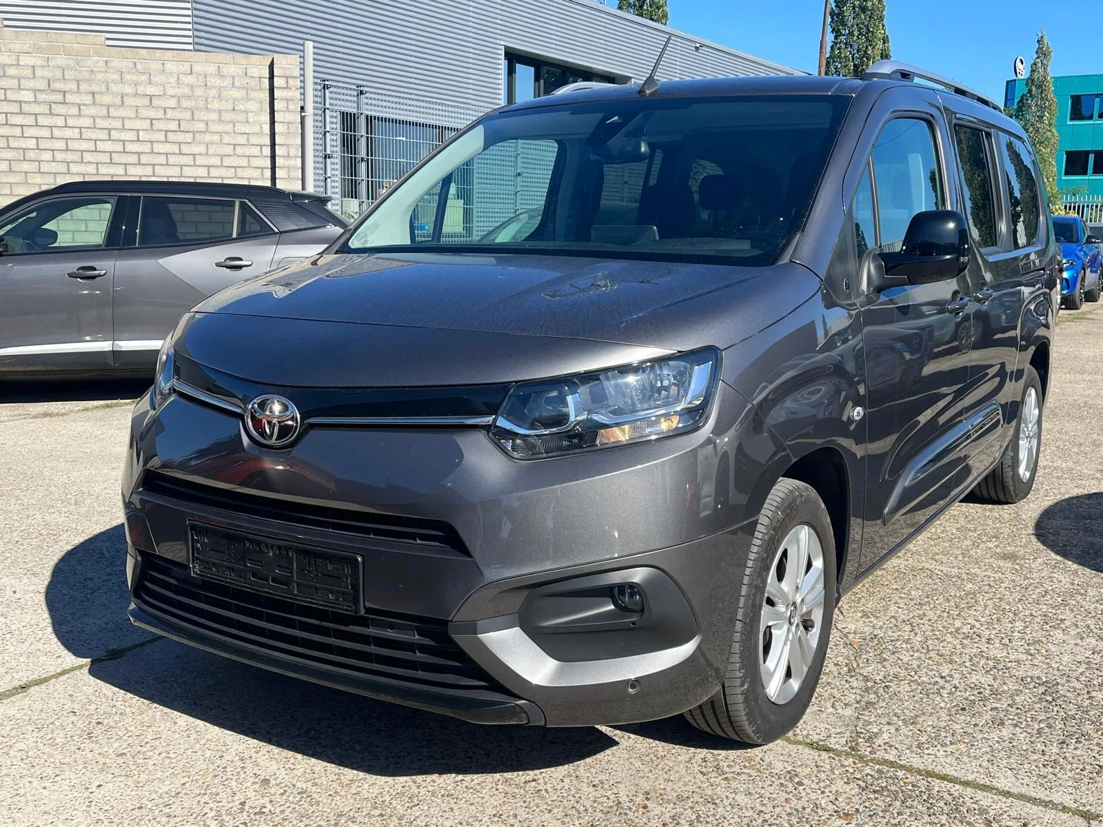 Toyota ProAce City Verso (2022) — foto 1
