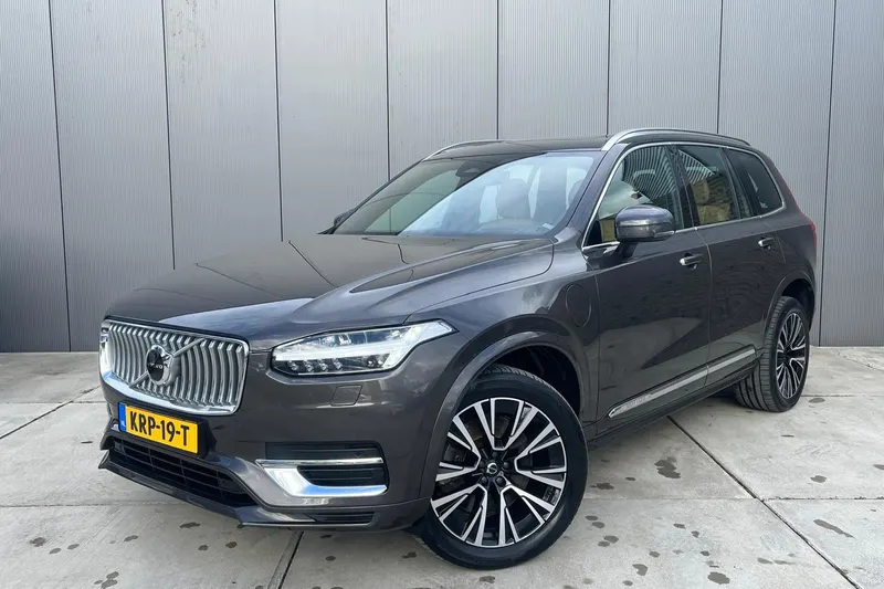 Volvo XC90 (2023)