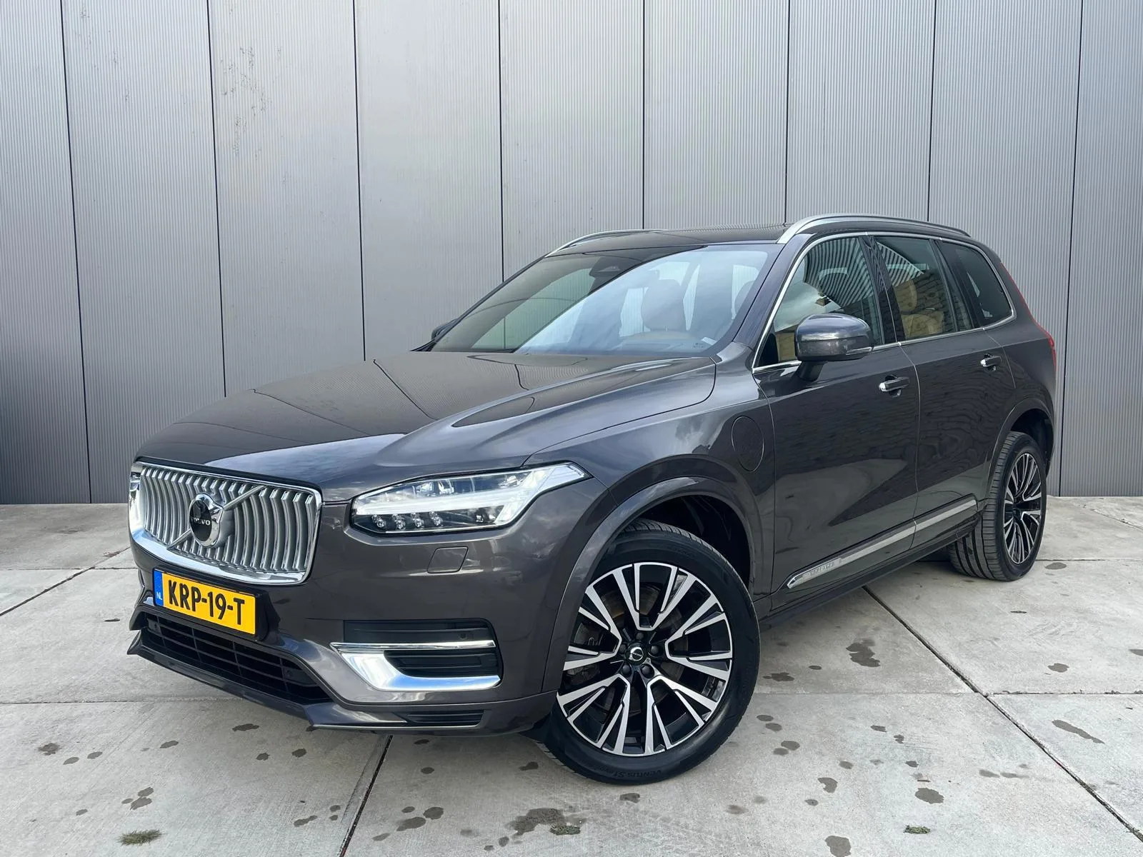 Volvo XC90 (2023) — foto 1