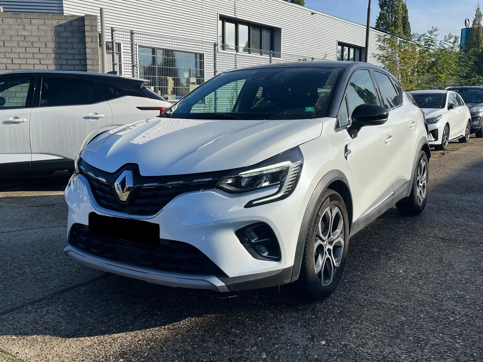 Renault Captur (2021) — foto 1