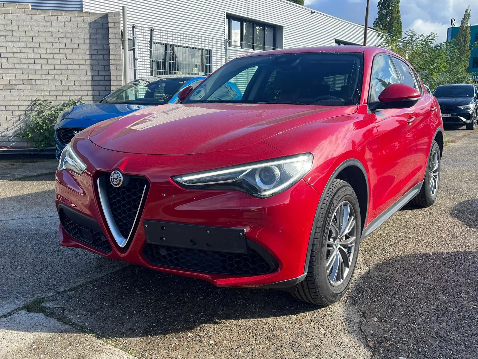 Alfa Romeo Stelvio (2017) — foto 1