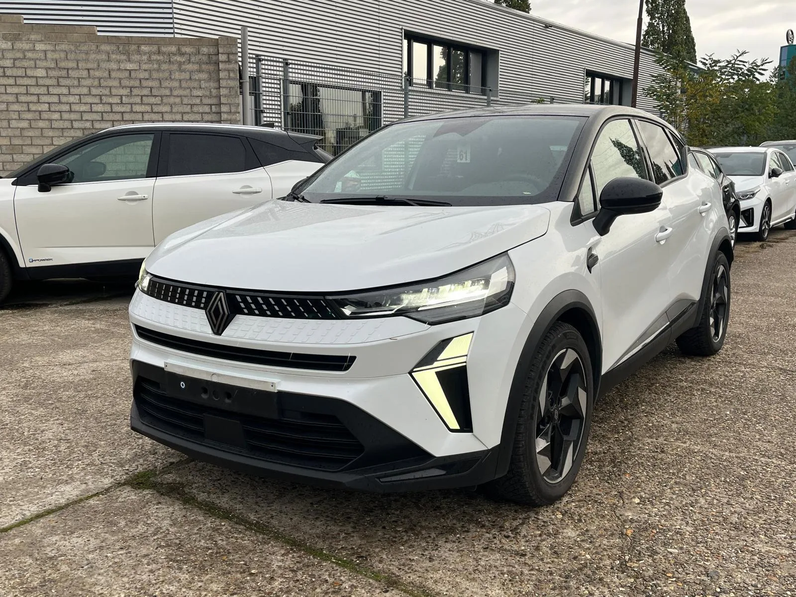 Renault Captur (2025) — foto 1