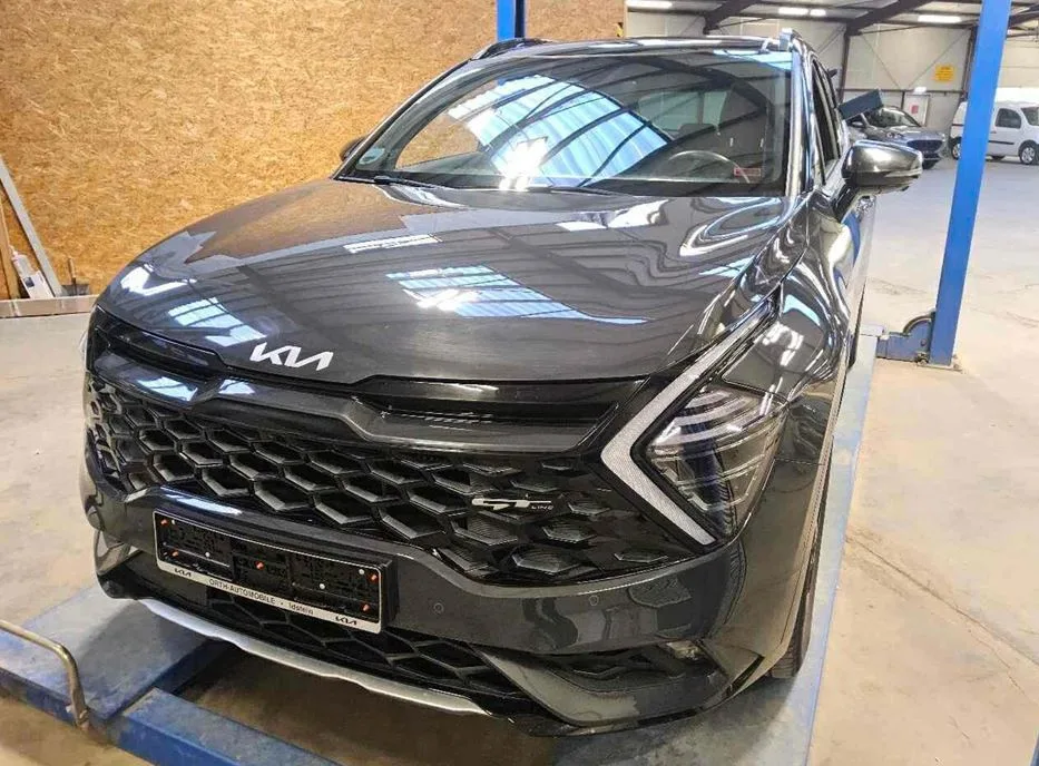 Kia Sportage (2022) — foto 1