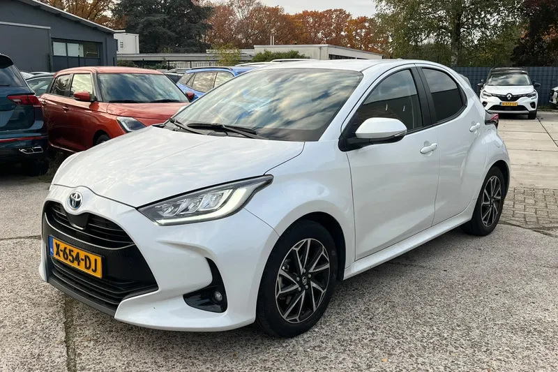 Toyota Yaris (2023)