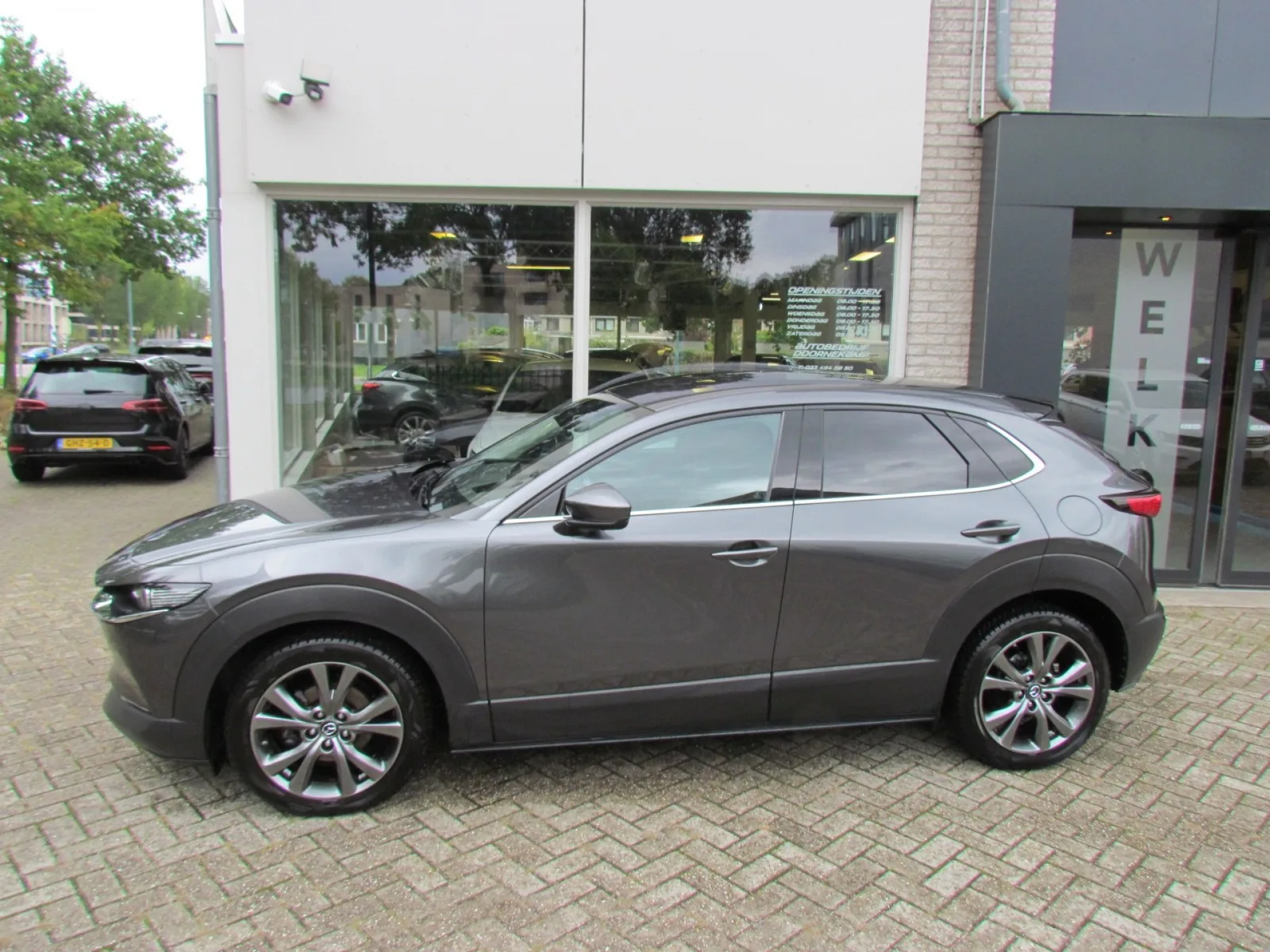 Mazda CX-30 (2020) — foto 1