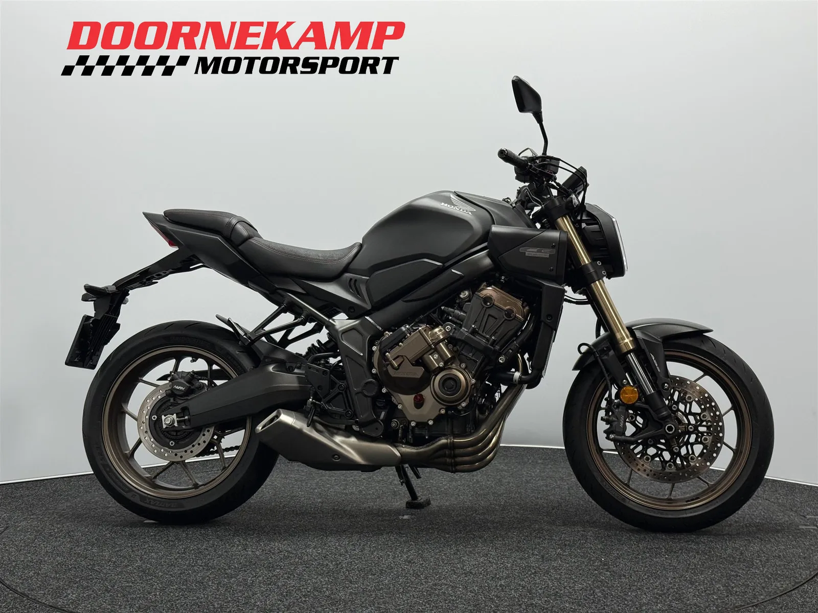 Honda CB 650 R (2024) — foto 1