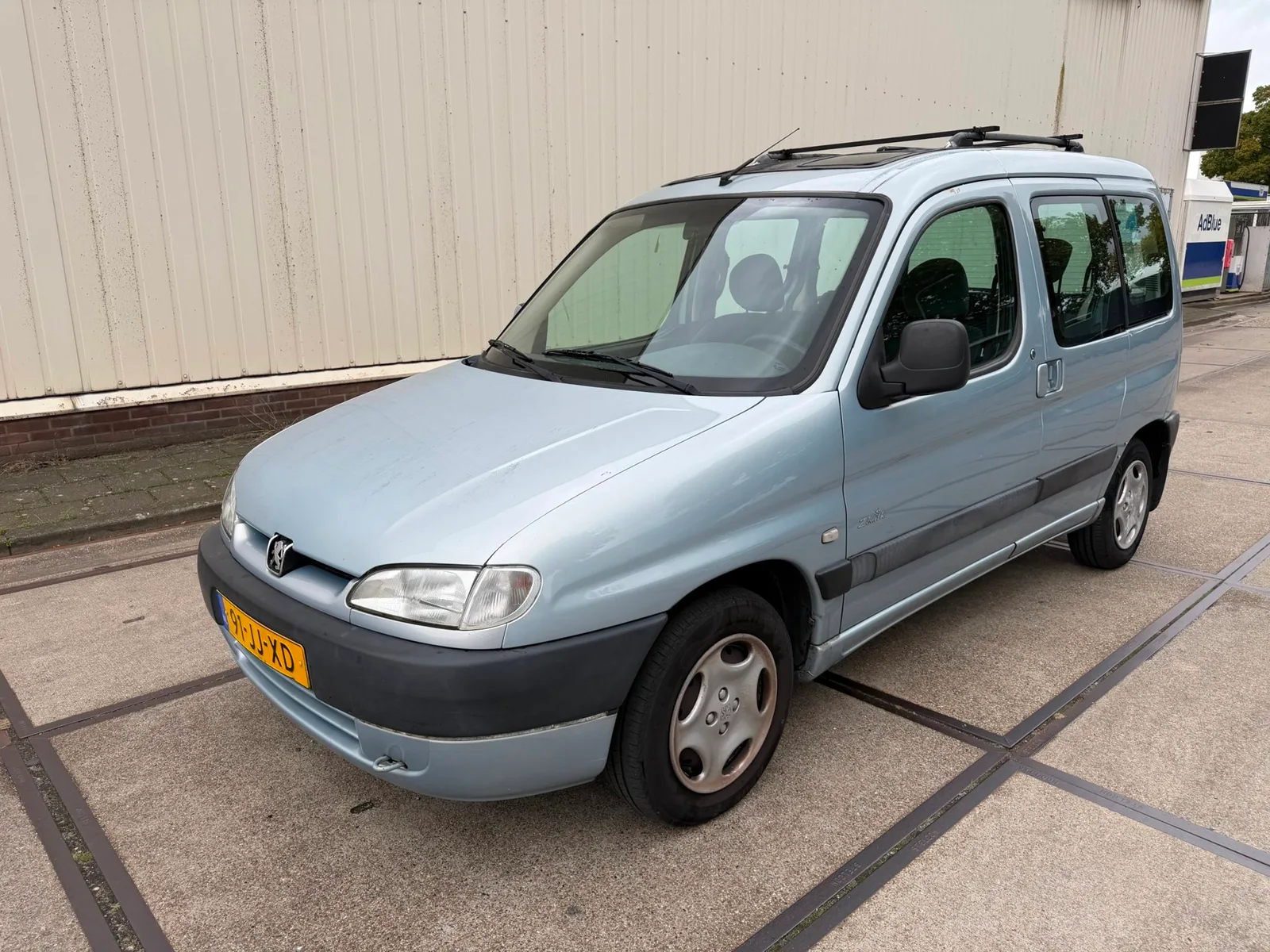 Peugeot Partner (2002) — foto 1