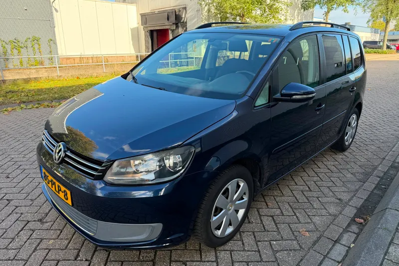 Volkswagen Touran (2011)