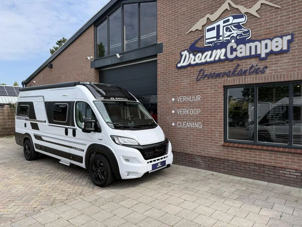 Adria Twin (2022) — foto 1