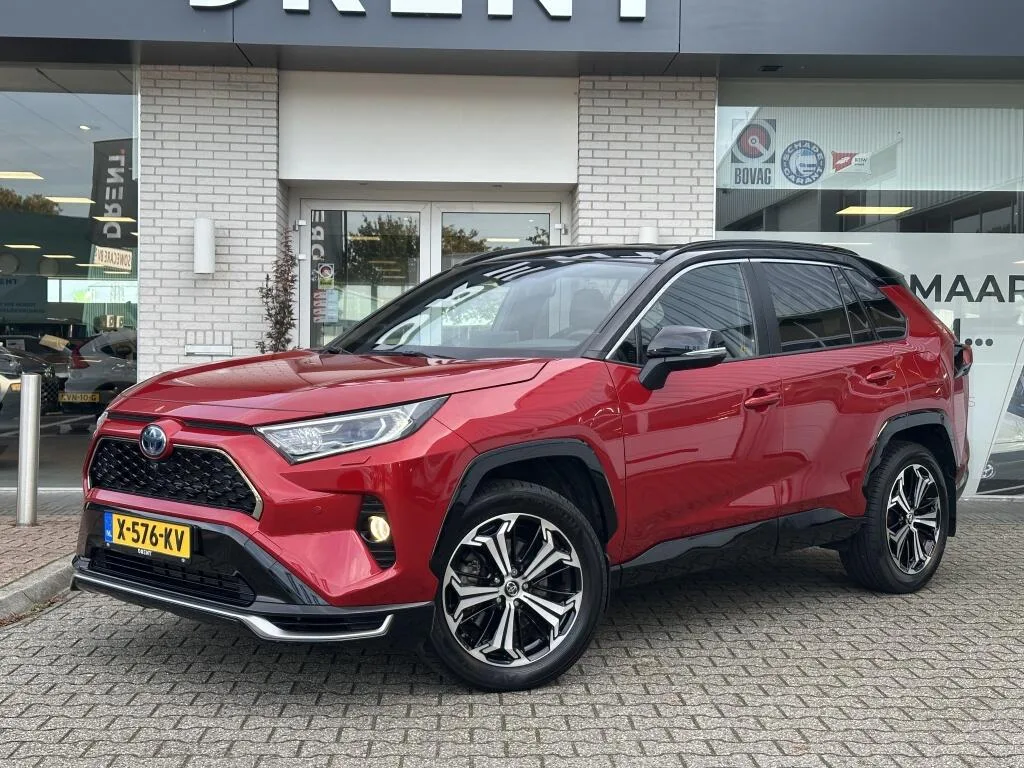 Toyota RAV4 (2021) — foto 1