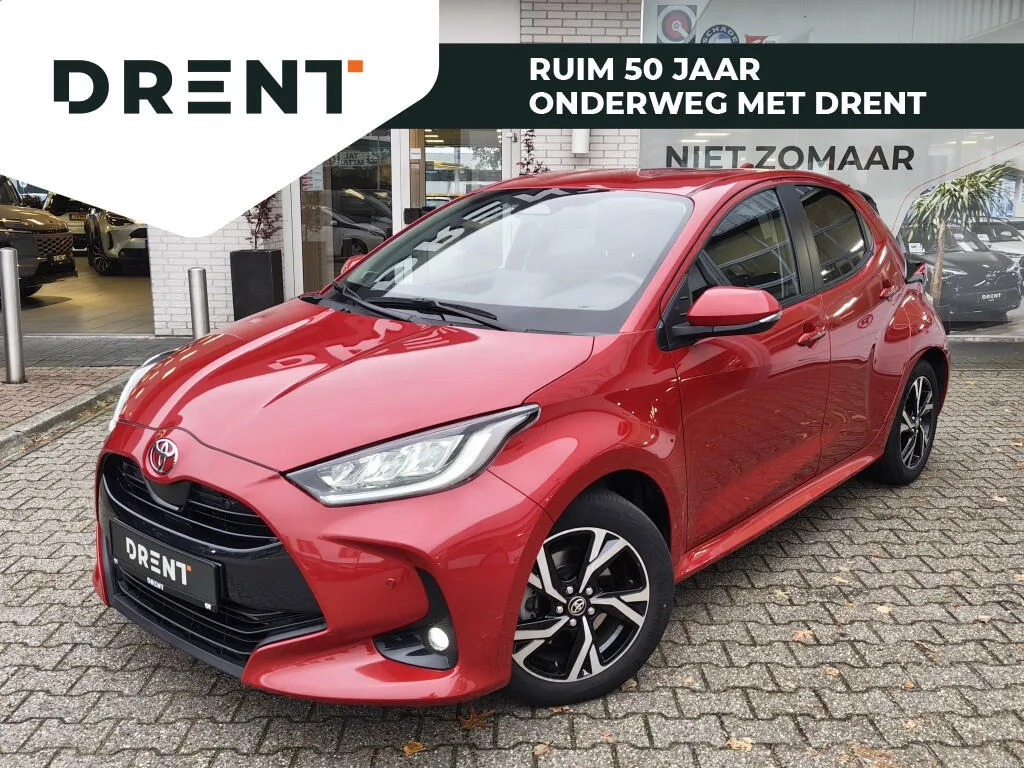 Toyota Yaris (2024) — foto 1
