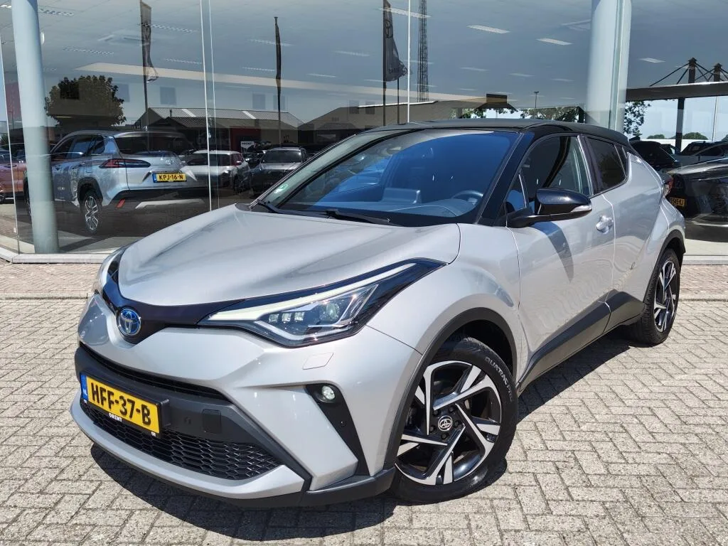 Toyota C-HR (2022) — foto 1
