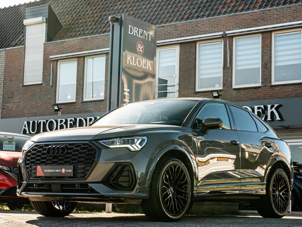 Audi Q3 Sportback (2024) — foto 1