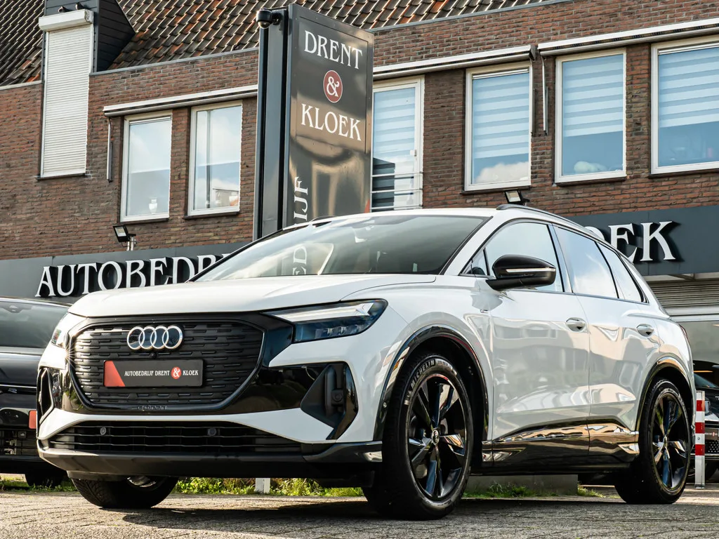 Audi Q4 e-tron (2022) — foto 1