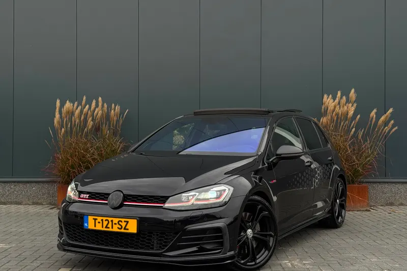 Volkswagen Golf (2019)