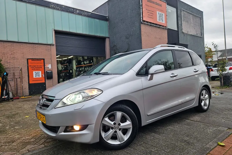 Honda FR-V (2006)