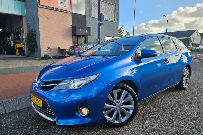 Toyota Auris (2013)