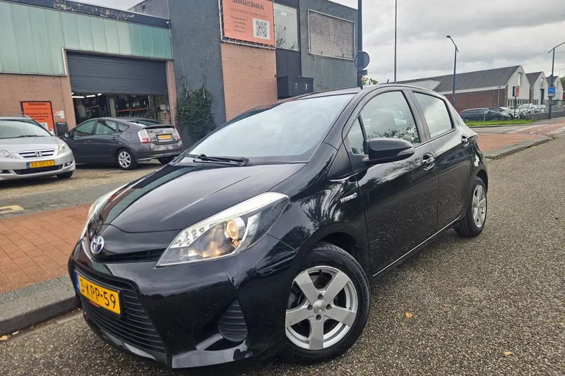 Toyota Yaris (2013)