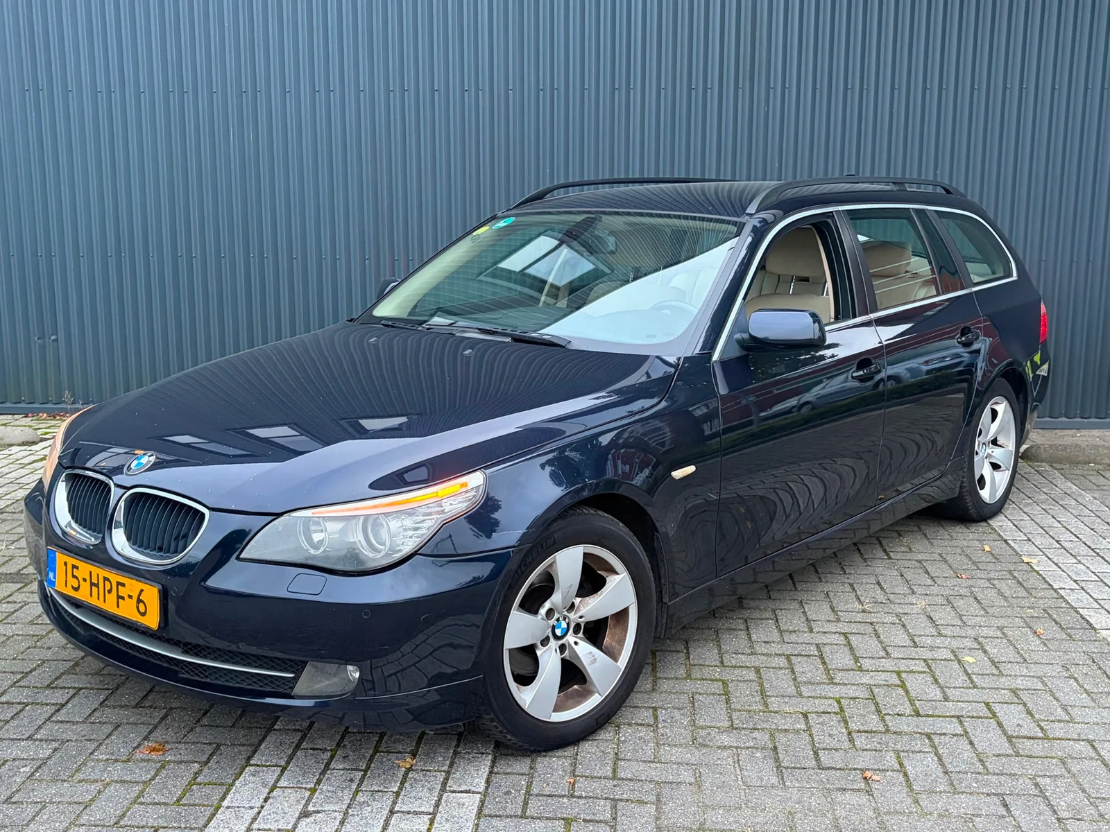 BMW 5-Serie (2009) — foto 1