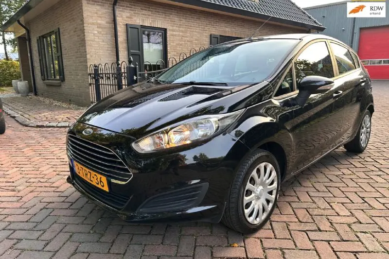 Ford Fiesta (2014)