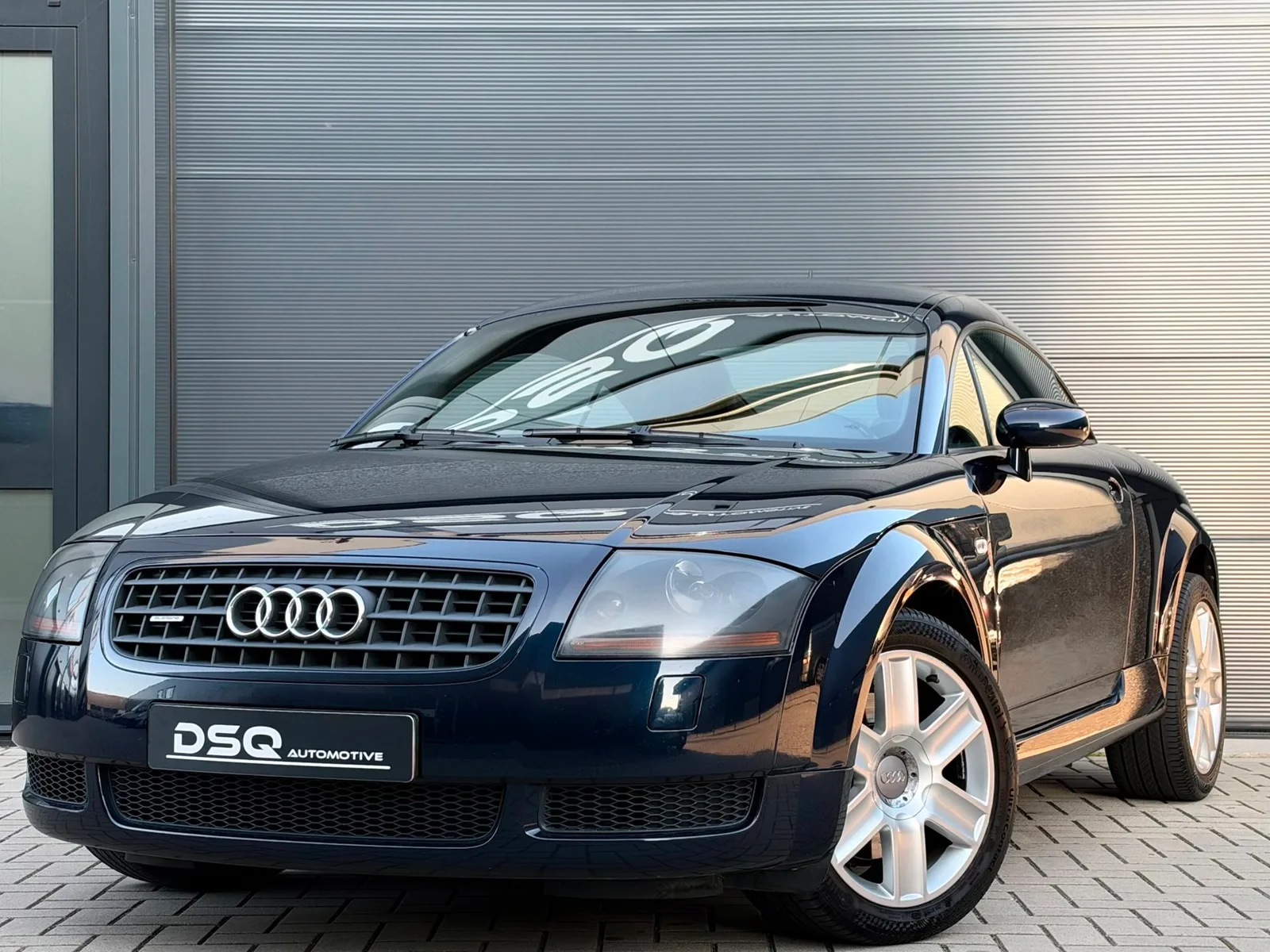 Audi TT (2002) — foto 1