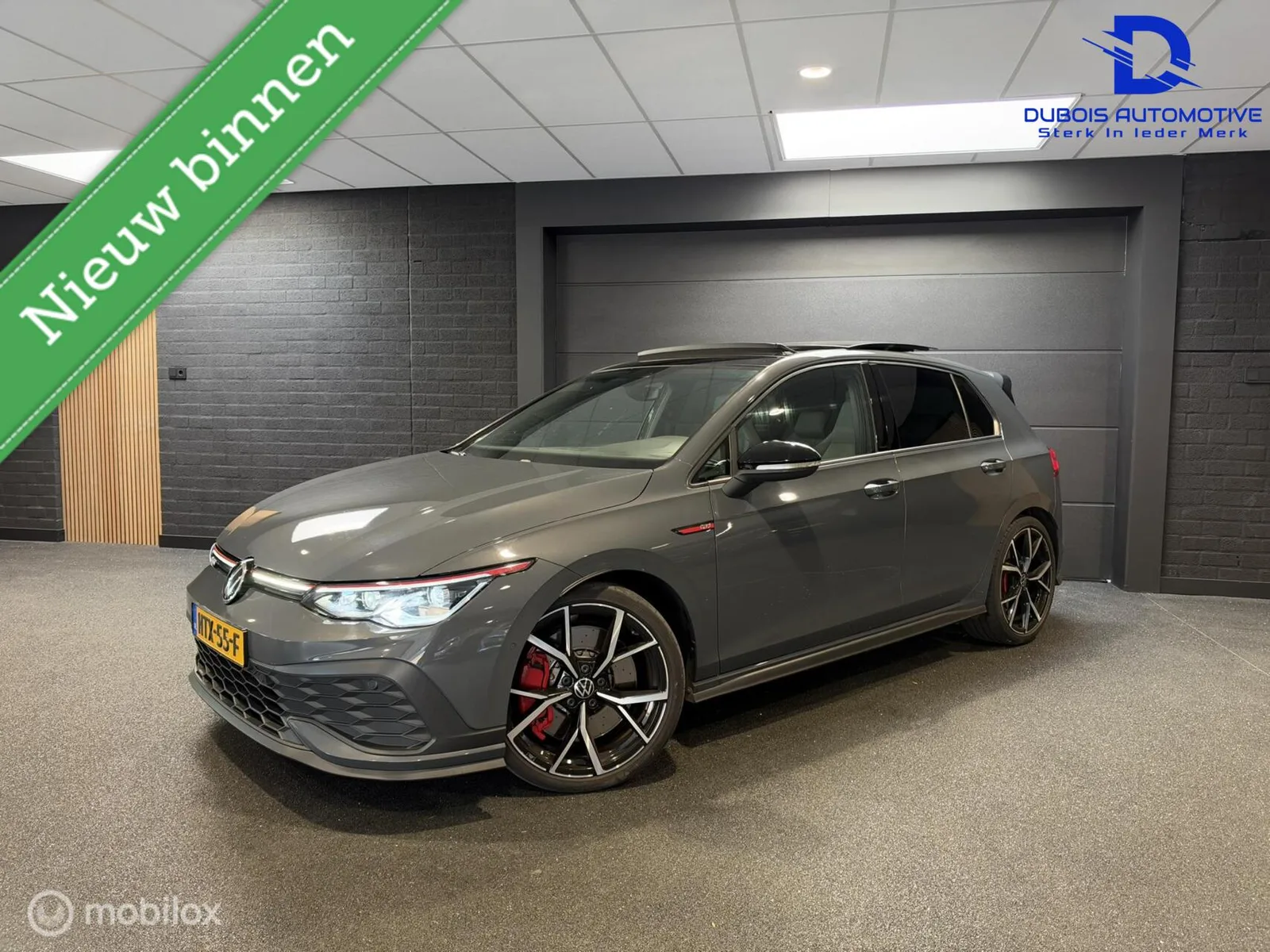 Volkswagen Golf (2021) — foto 1
