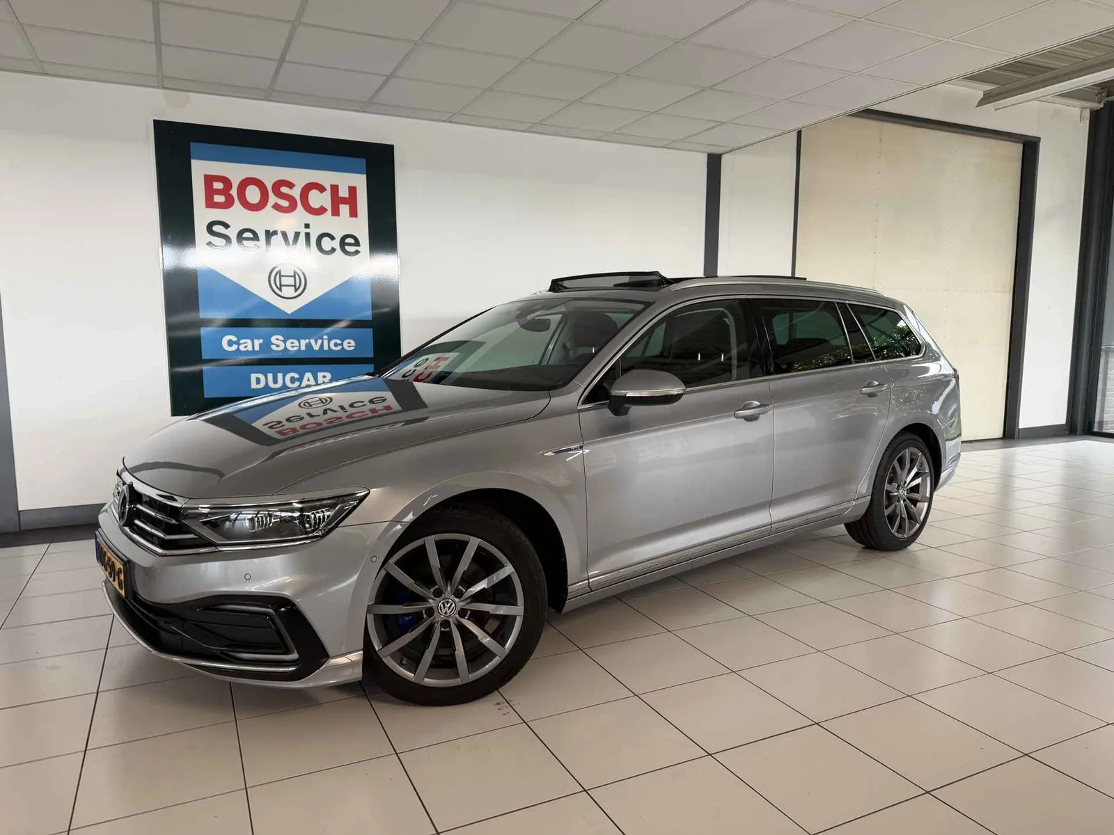 Volkswagen Passat (2020) — foto 1