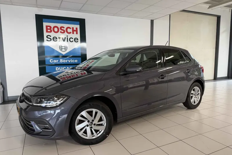 Volkswagen Polo (2023)