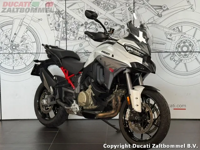 Ducati Multistrada V4S (2026) — foto 1