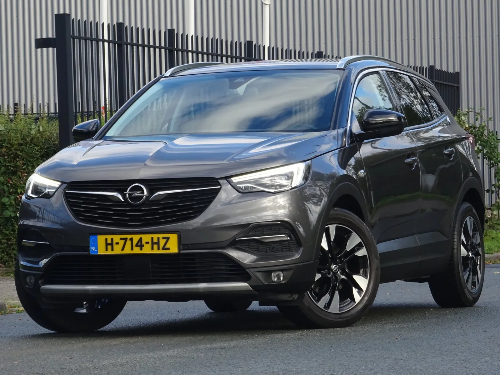 Opel Grandland (2019) — foto 1