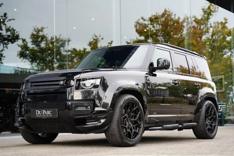 Land Rover Defender (2025)