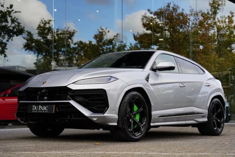 Lamborghini Urus (2025)