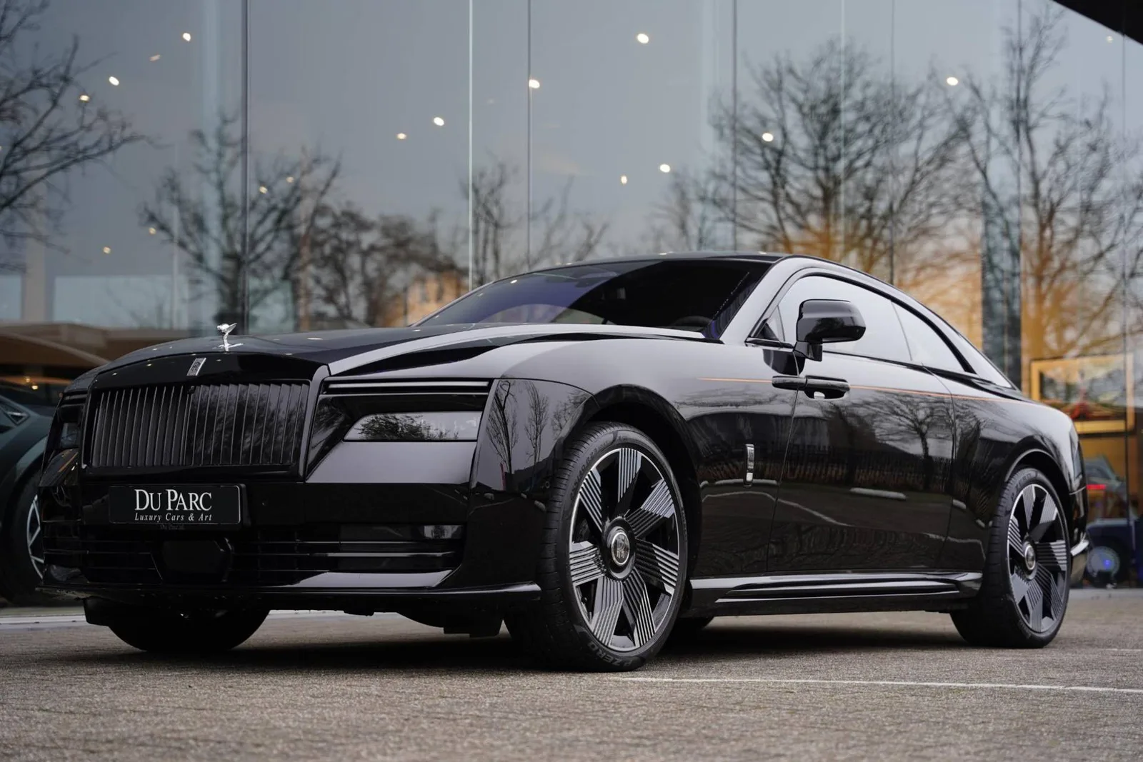 Rolls-Royce Spectre (2025) — foto 1