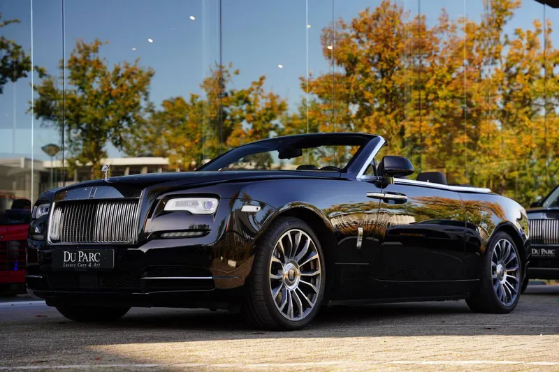 Rolls-Royce Dawn (2017)